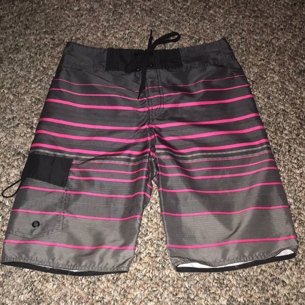 Carbon Men’s Size 28 Board Shorts
